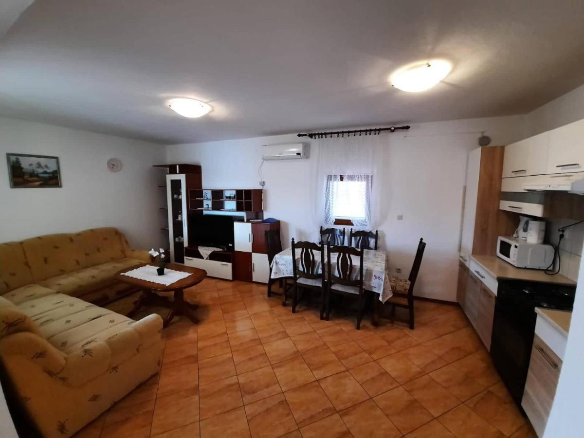 Anita Apartment Vir Ngoại thất bức ảnh